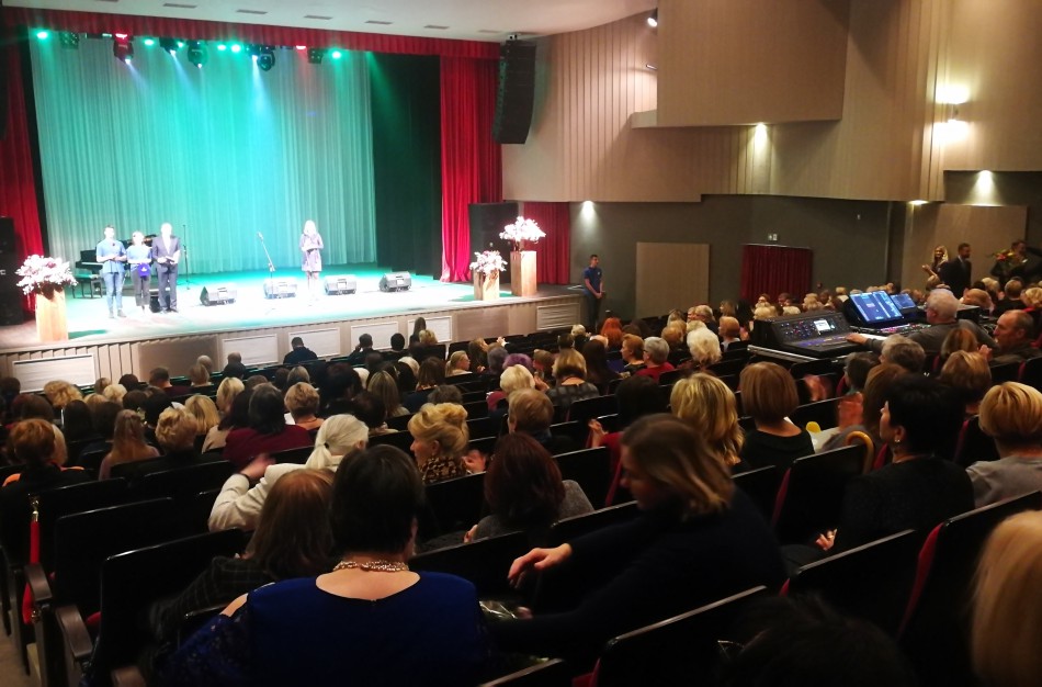 Tarptautinės mokytojų dienos proga apdovanoti Jonavos pedagogai 