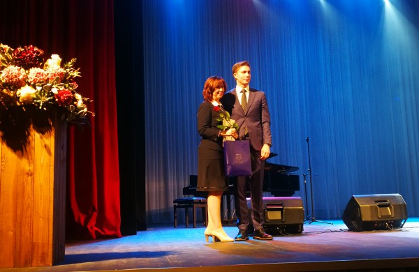 Tarptautinės mokytojų dienos proga apdovanoti Jonavos pedagogai 