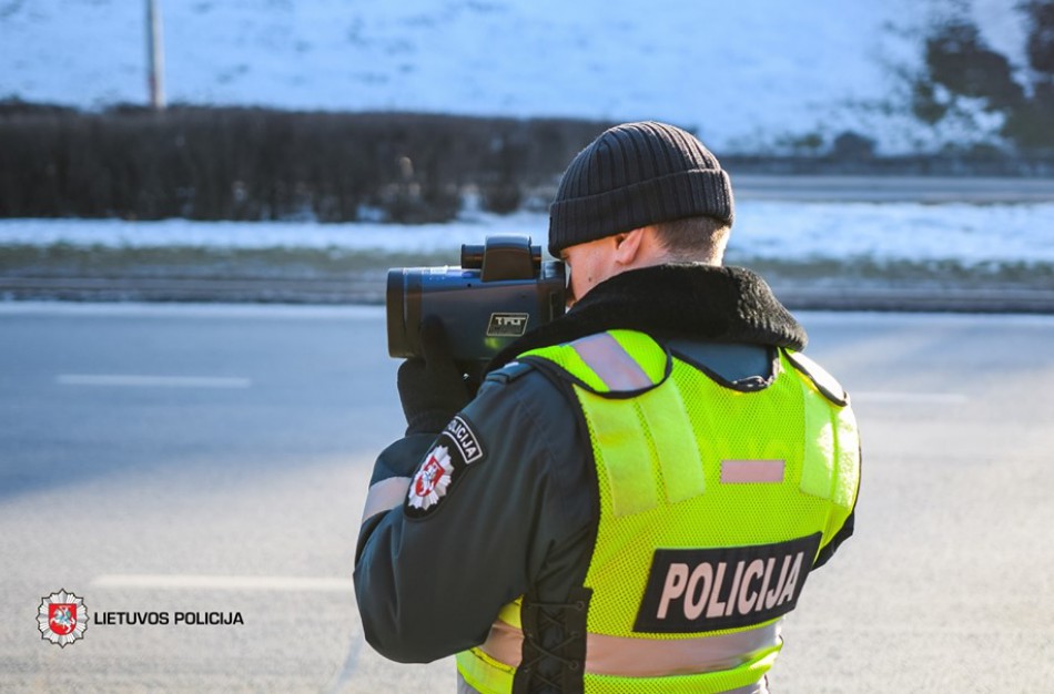 Lietuvos policija papasakojo, kaip išvengti baudų už greičio viršijimą