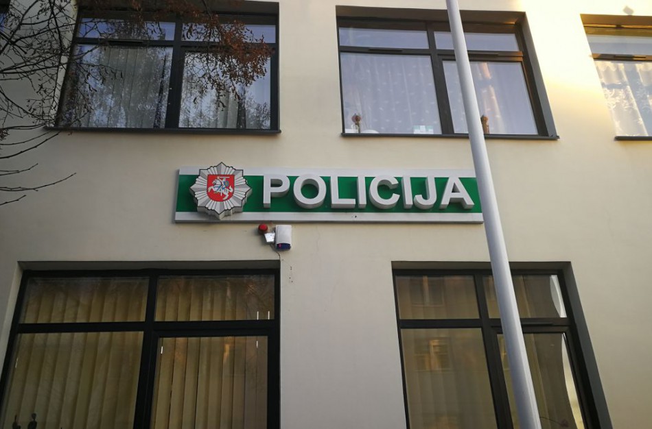 Panerių gatvėje - vagystė iš automobilio 