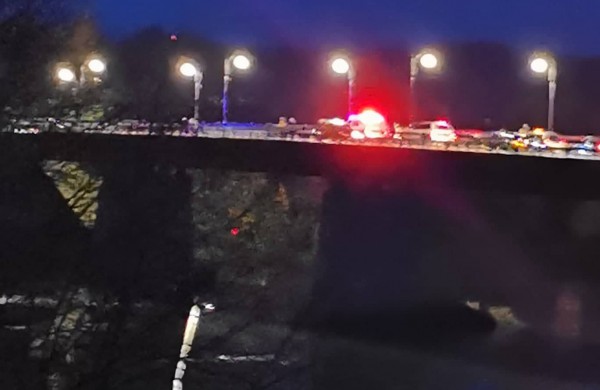 Ant tilto per Nerį užkirstas kelias galimai savižudybei