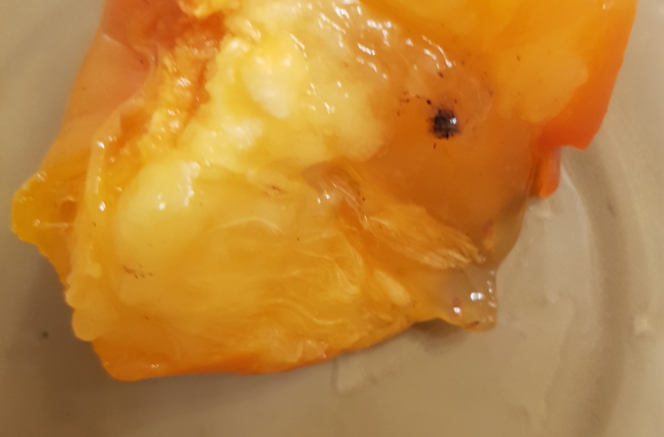 Būkite atsargūs! Jonavos Norfoje pirktas ir atkastas vaisius - įdūrė!