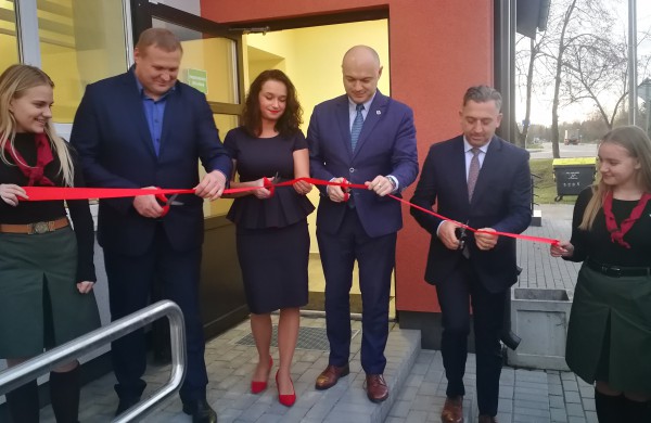 Šiandien atvertas renovuotas Bukonių kultūros centro pastatas