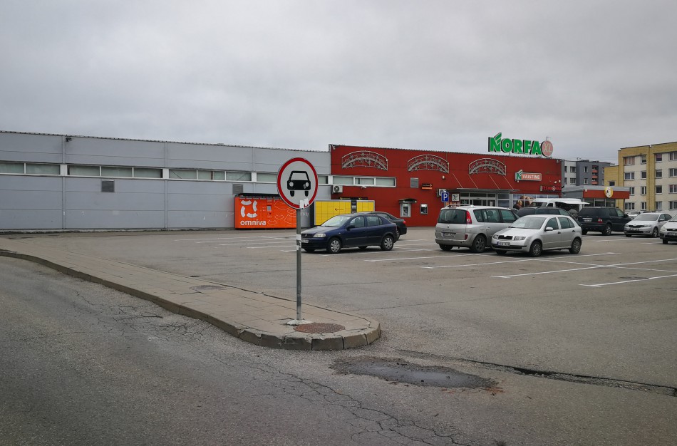 Ką draudžia ir ką leidžia kelio ženklas prie Rimkų „Norfos“?