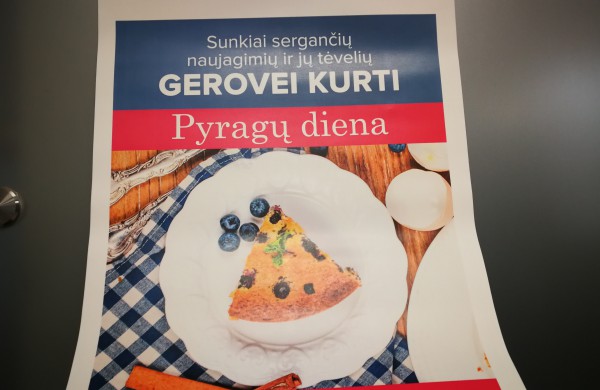 Naminiai kepiniai „tirpo akyse“ - aukų dėžutė sparčiai pildėsi