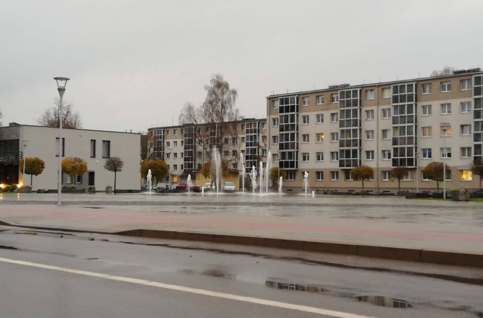 Jonaviečiai atkreipė dėmesį į vis dar veikiančius miesto fontanus