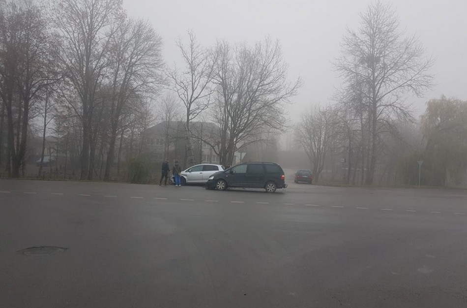 J. Basanavičiaus gatvėje susidūrė du automobiliai