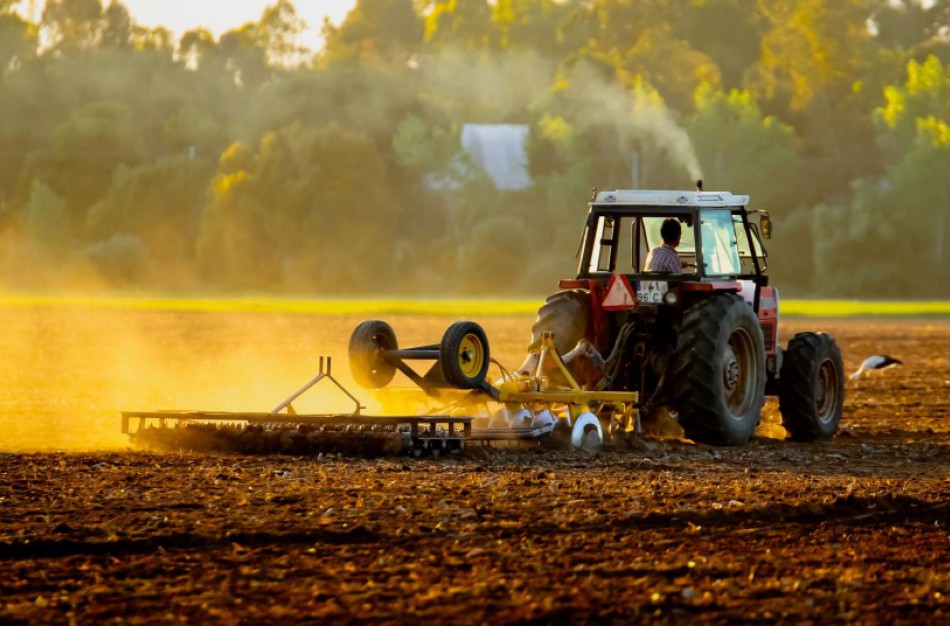 Inicijuotas ūkininkų ūkių, kurių duomenys nebuvo atnaujinti per praėjusius kalendorinius metus, išregistravimas 