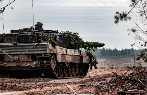 Kariuomenės pratybose Švenčionių rajone – didelė puolimo ir gynybos operacija