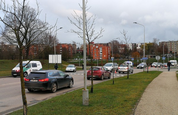 Pėsčiųjų perėjoje partrenkta 14- metė 