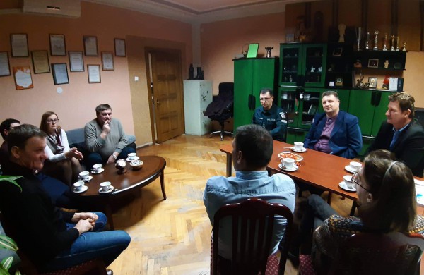 Jonavos r. PK viršininko ir opozicijos susitikime - kamerų perdavimo, nusikalstamumo bei kiti svarbūs klausimai