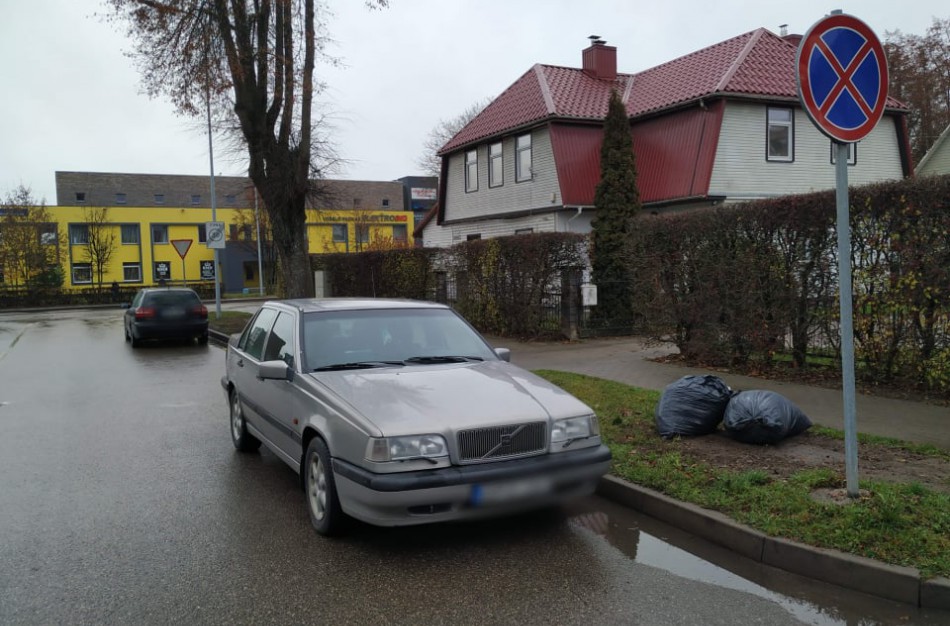 Vairuotojai nežino KET ar tiesiog spjauna į jas?