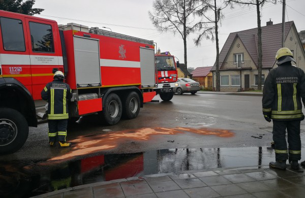 Avarija Žeimių gatvėje – kelio matomumą užstojo traktorius
