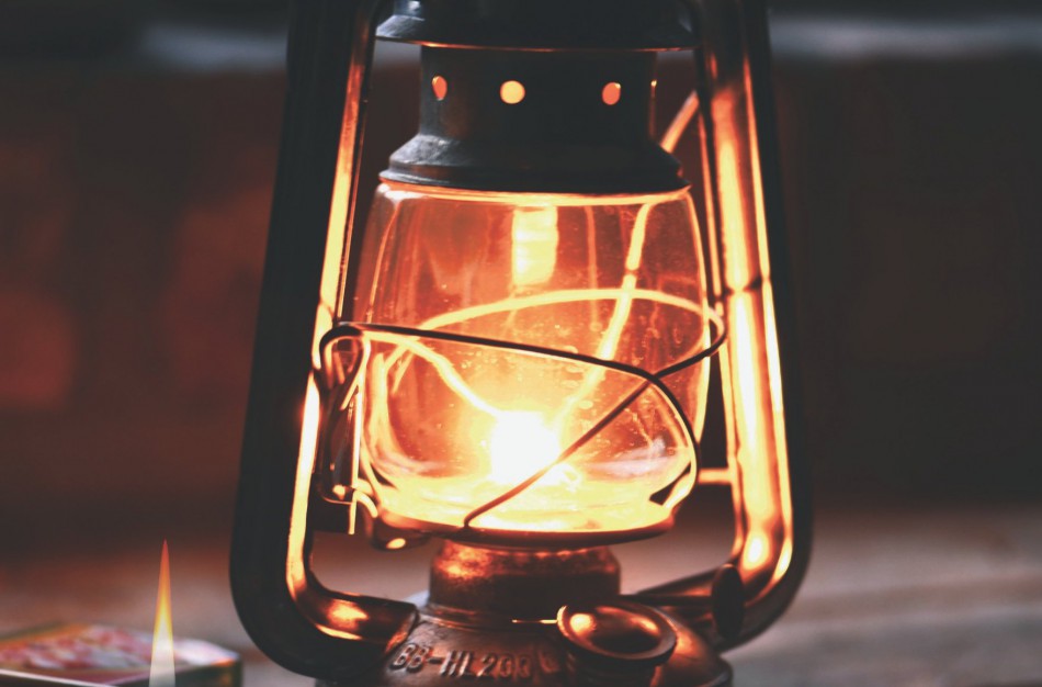 Prieškalėdiniu laikotarpiu – dėmesys dekoratyvinėms lempoms