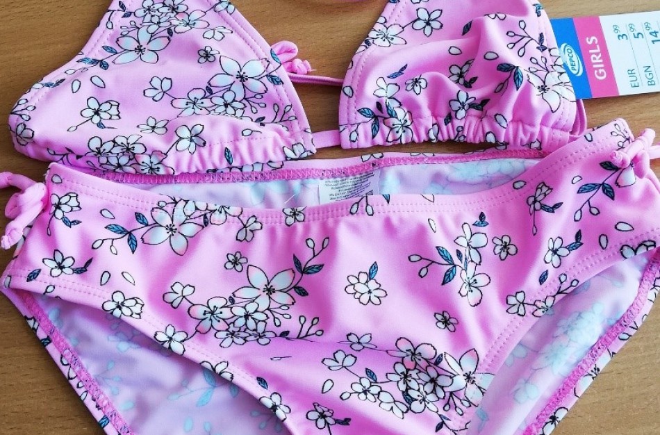 Uždrausta tiekti į Lietuvos rinką pavojingą maudymosi kostiumėlį