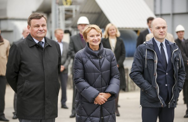 „Achema“ pristatė vienintelį Lietuvoje oro skaidymo bloką