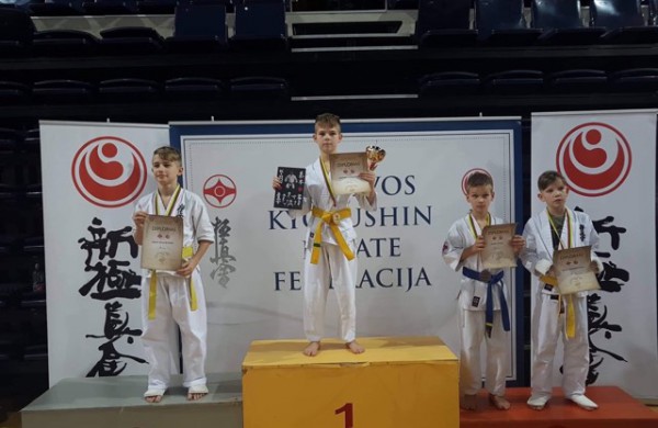 Kėdainiuose – puikūs sporto klubo ,,Kumite“ atstovų pasirodymai