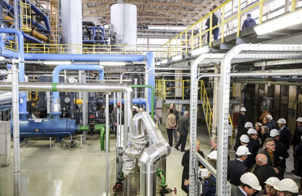 „Achema“ pristatė vienintelį Lietuvoje oro skaidymo bloką