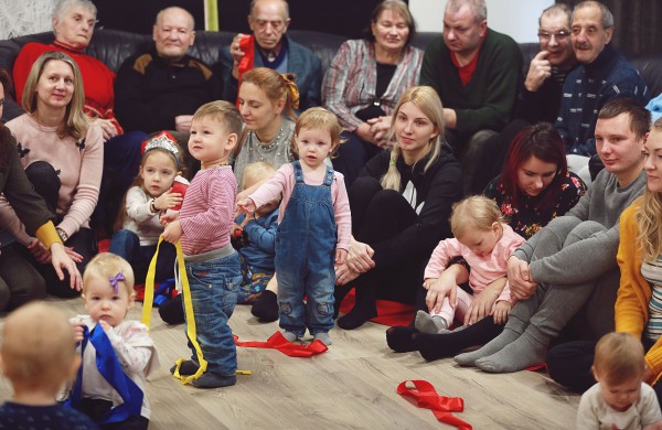 Nepamirštami pasirodymai šiandien užbūrė vaikus, senjorus ir neįgaliuosius 