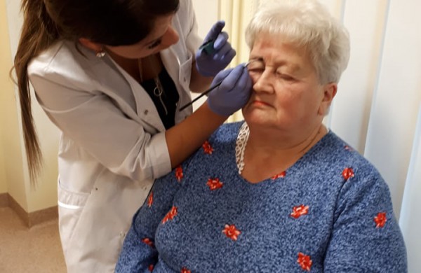 18 – os moterų virsmas gražiosiomis gulbėmis