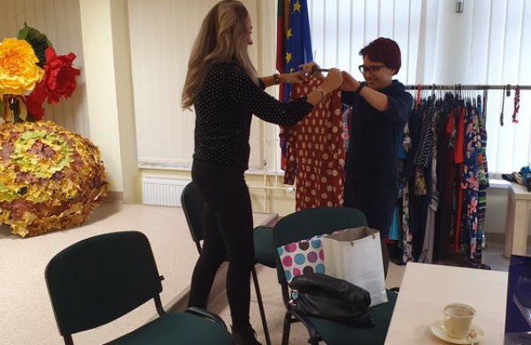 18 – os moterų virsmas gražiosiomis gulbėmis