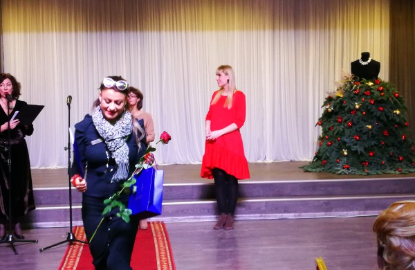 18 – os moterų virsmas gražiosiomis gulbėmis