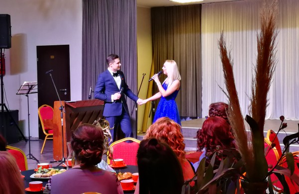 18 – os moterų virsmas gražiosiomis gulbėmis