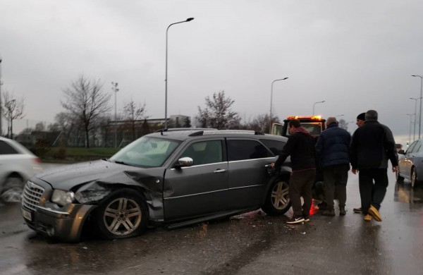 Avarija avaringoje sankryžoje