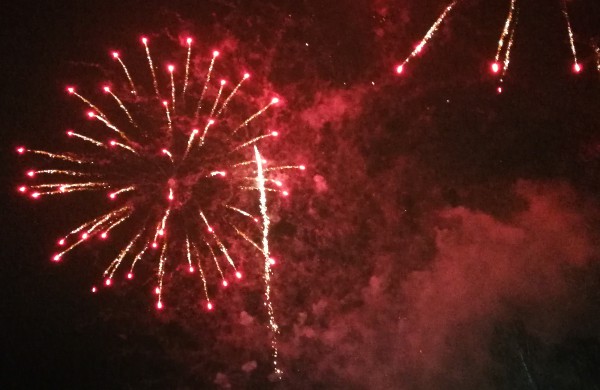 Įžiebta miesto puošmena – Kalėdų eglė