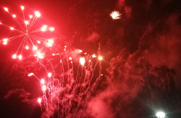 Įžiebta miesto puošmena – Kalėdų eglė