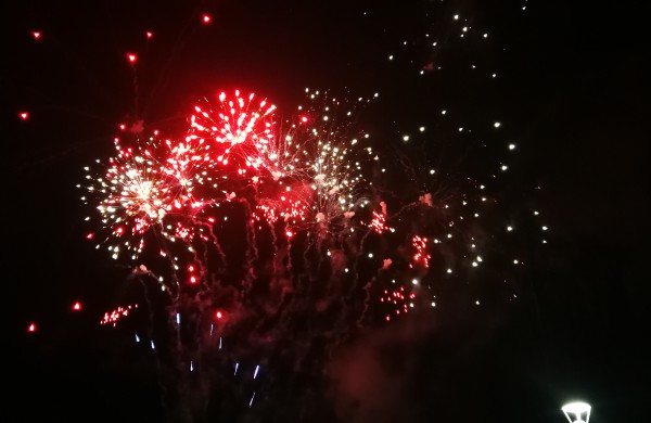 Įžiebta miesto puošmena – Kalėdų eglė