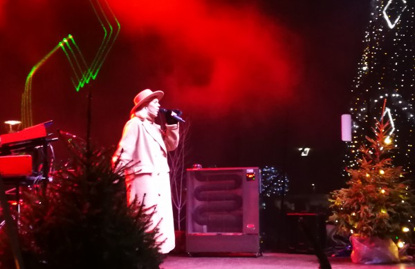 Įžiebta miesto puošmena – Kalėdų eglė