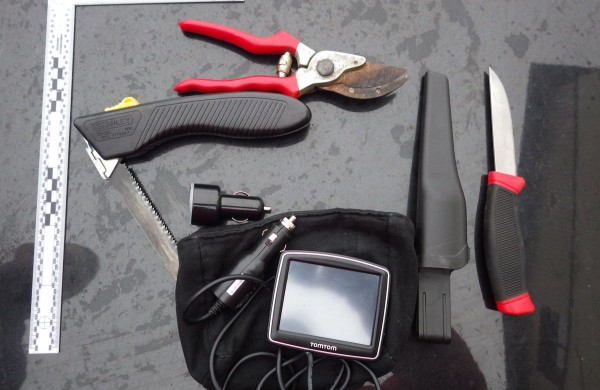 Sulaikius vagystėmis įtariamus vyrus rasta daugybė daiktų – gal jie jūsų?