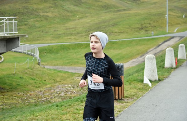 Tradiciniame žiemos bėgime apie septynias dešimtis entuziastų