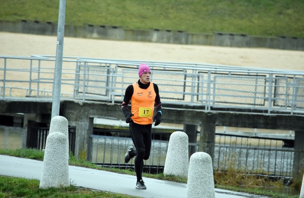 Tradiciniame žiemos bėgime apie septynias dešimtis entuziastų