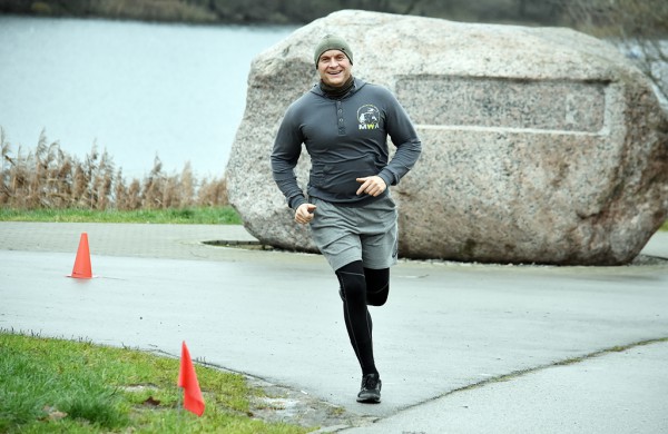 Tradiciniame žiemos bėgime apie septynias dešimtis entuziastų