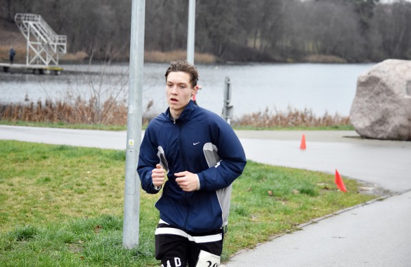 Tradiciniame žiemos bėgime apie septynias dešimtis entuziastų