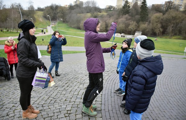 Tradiciniame žiemos bėgime apie septynias dešimtis entuziastų