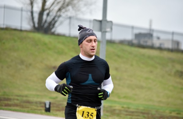 Tradiciniame žiemos bėgime apie septynias dešimtis entuziastų