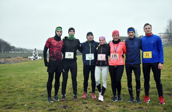 Tradiciniame žiemos bėgime apie septynias dešimtis entuziastų