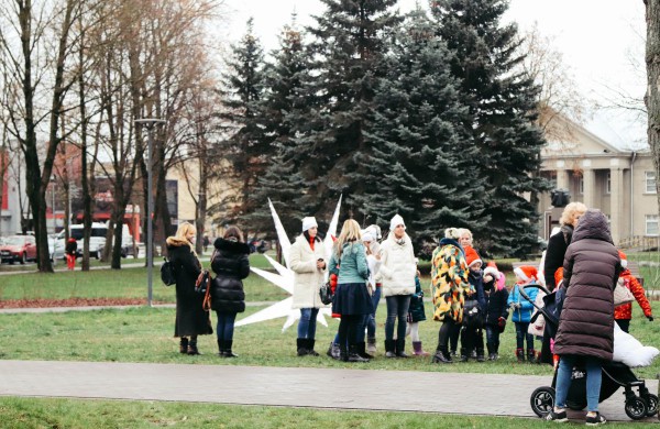 Pirmasis Kalėdinis koncertas visai šeimai Kalėdinių eglučių miestelyje