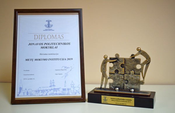 Jonavos politechnikos mokyklai skirta nominacija „Metų mokymo institucija 2019“