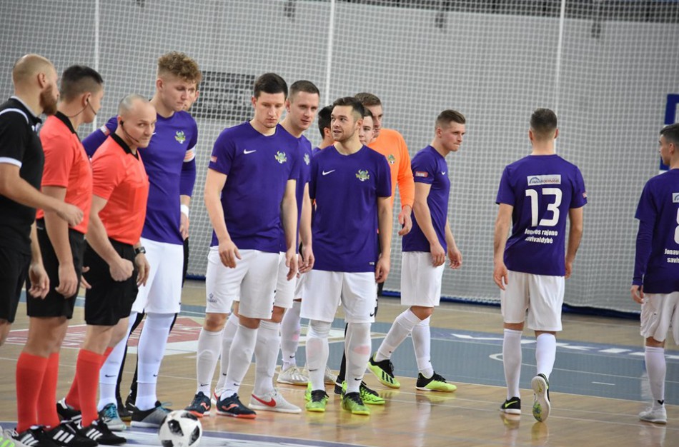 Rungtynes stebėję žiūrovai: „Gėda, gėda...“