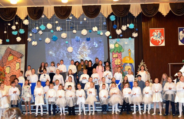 Kalėdinis labdaros vakaras „Neries“ pagrindinėje mokykloje