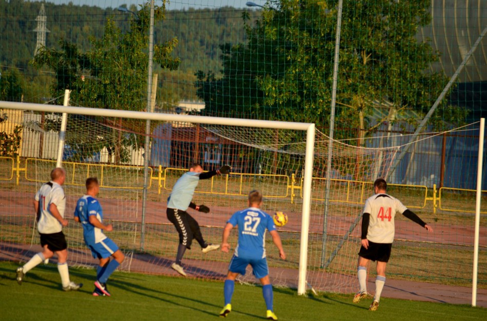 Jonavos „Klevo“ senjorai aukščiau penktosios vietos nebepakils