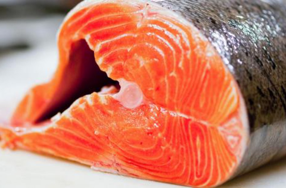 Kiek laiko šaldytuve galima laikyti šviežią žuvį ir jos produktus?