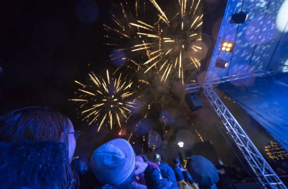 Apklausa: Ar pritartumėt idėjai atsisakyti naujametinių fejerverkų?