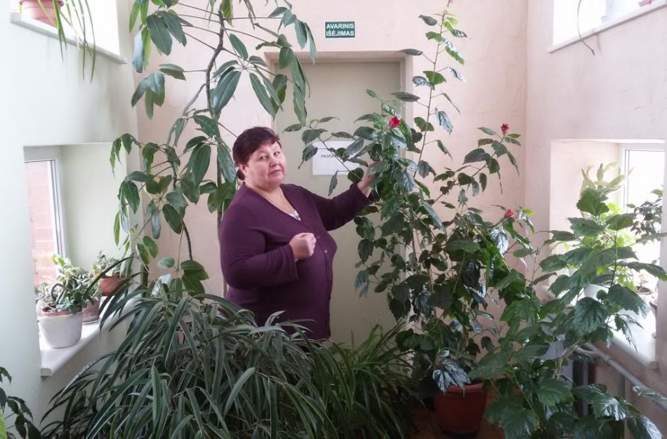 Keturi dešimtmečiai - viename darbe