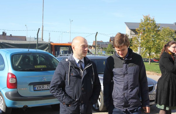 Baigtas dar vienas pusiau požeminių konteinerių įrengimo etapas, jonaviečių laukia permainos