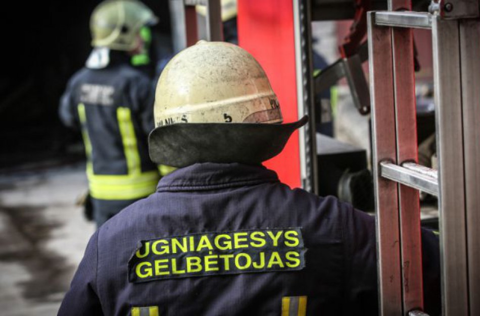 Iškvietimų ugniagesiams gelbėtojams netrūko